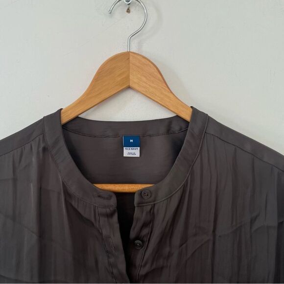 Old Navy Stone Grey Dolman Sleeve Mandarin Neckline Satin Blouse Shirt - Picture 6 of 8